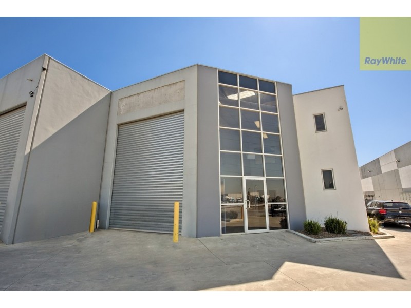 4/16 Fuller Road, Ravenhall VIC 3023