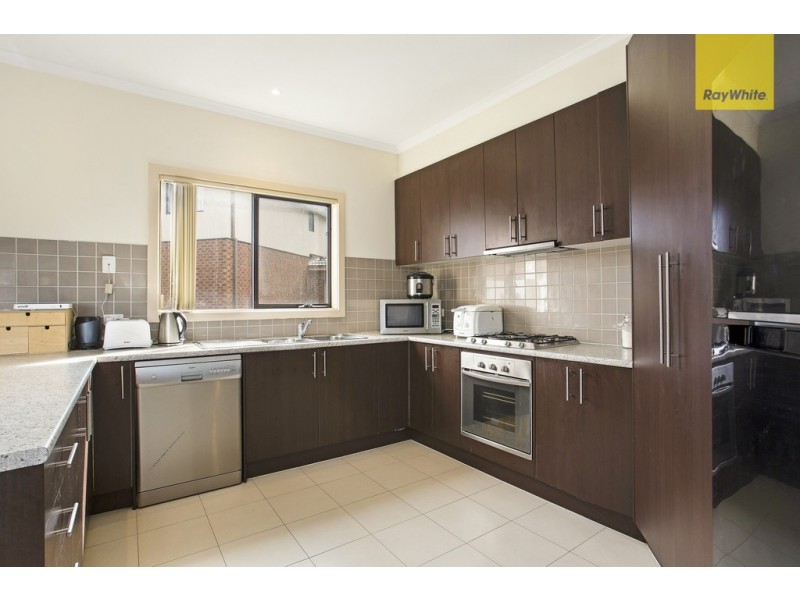 4/6 Oak Court, Braybrook VIC 3019