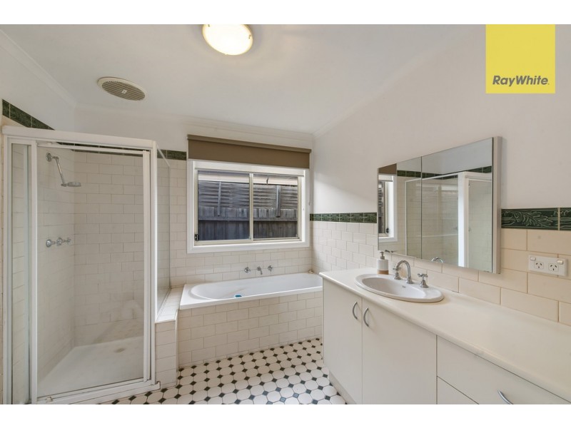 12 Kontek Way, Sydenham VIC 3037