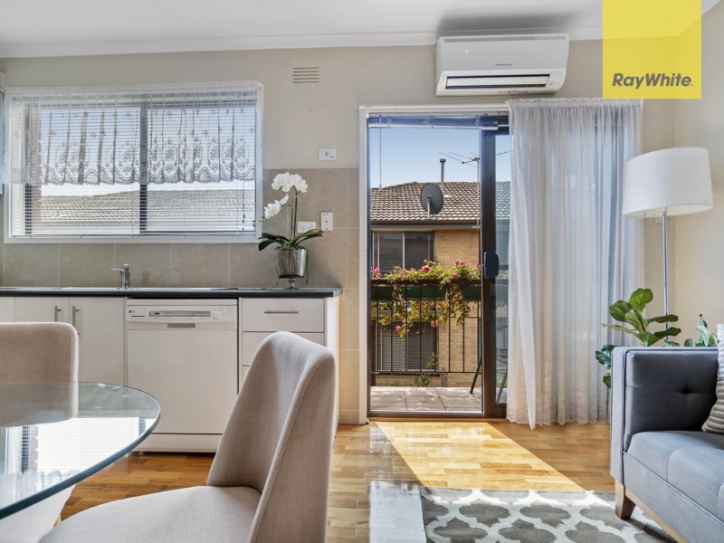6/17 St Albans Road, St Albans VIC 3021