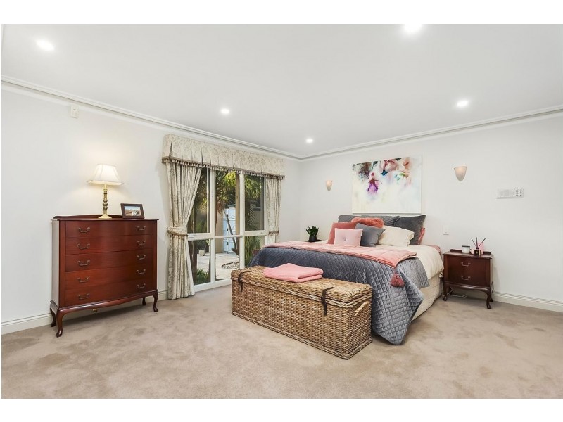 979 Old Calder Hwy, Keilor VIC 3036