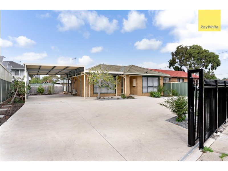 10 Edgeware Close, Kealba VIC 3021