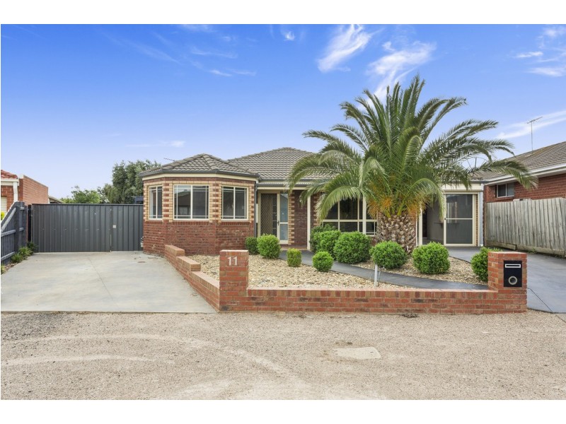 11 Kurrajong Road, Delahey VIC 3037