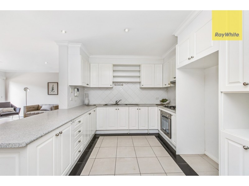 2B Orchid Square, Sydenham VIC 3037