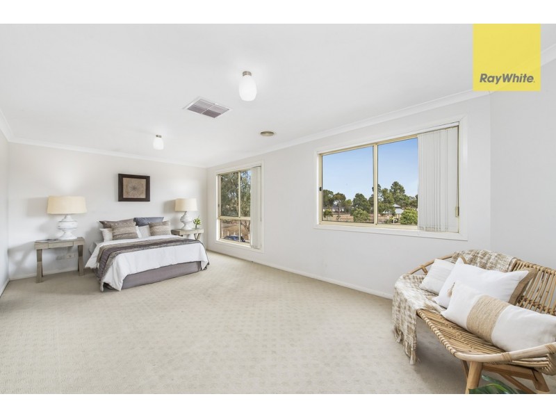 2B Orchid Square, Sydenham VIC 3037
