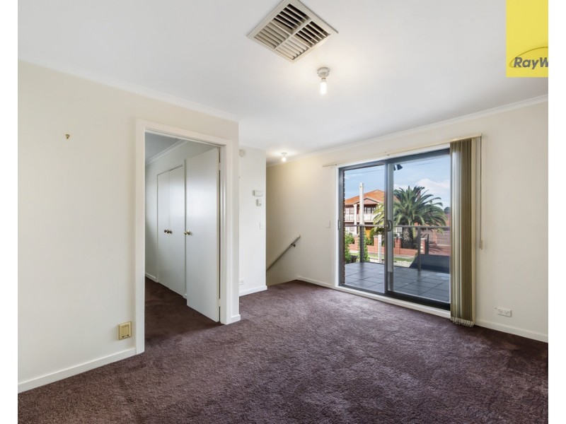 1/42 Orleans Road, Avondale Heights VIC 3034
