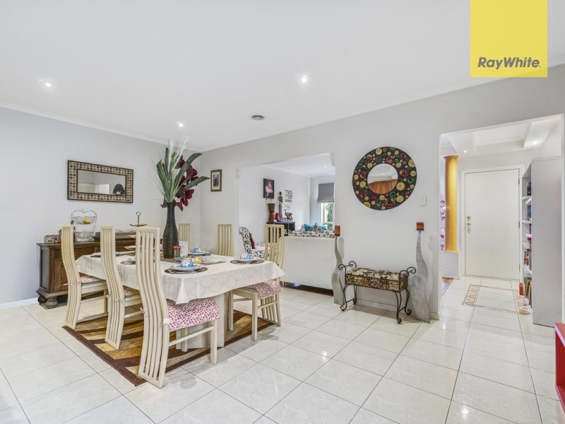 79 Delbridge Drive, Sydenham VIC 3037