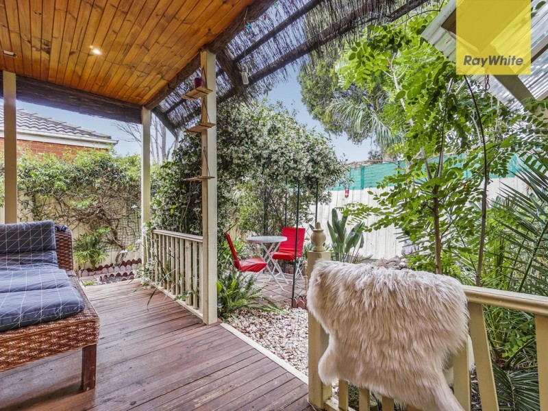 79 Delbridge Drive, Sydenham VIC 3037