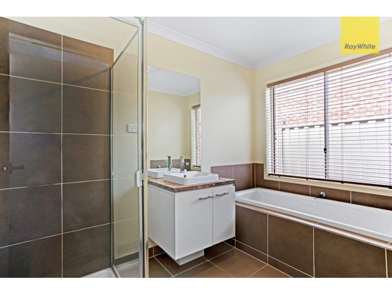 40 Beattys Road, Hillside VIC 3037