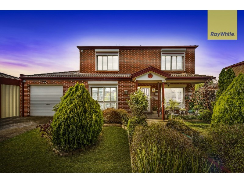1/2 Serrata Court, Hillside VIC 3037
