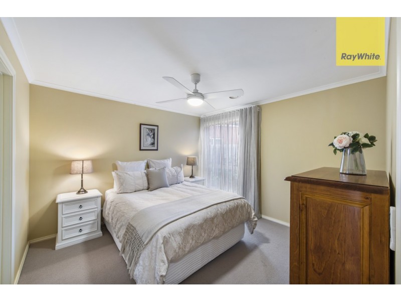 2/5 Marriot Road, Keilor Downs VIC 3038