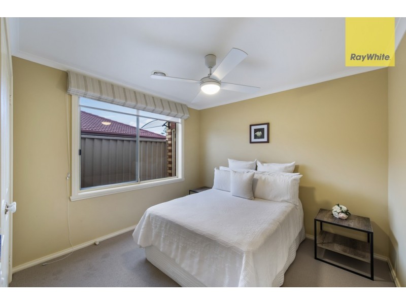 2/5 Marriot Road, Keilor Downs VIC 3038