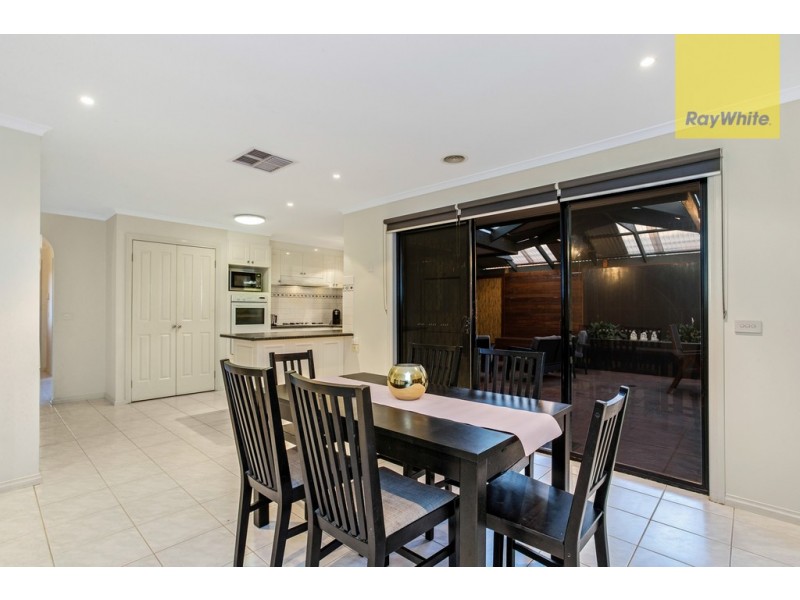 26 Mankina Circuit, Delahey VIC 3037