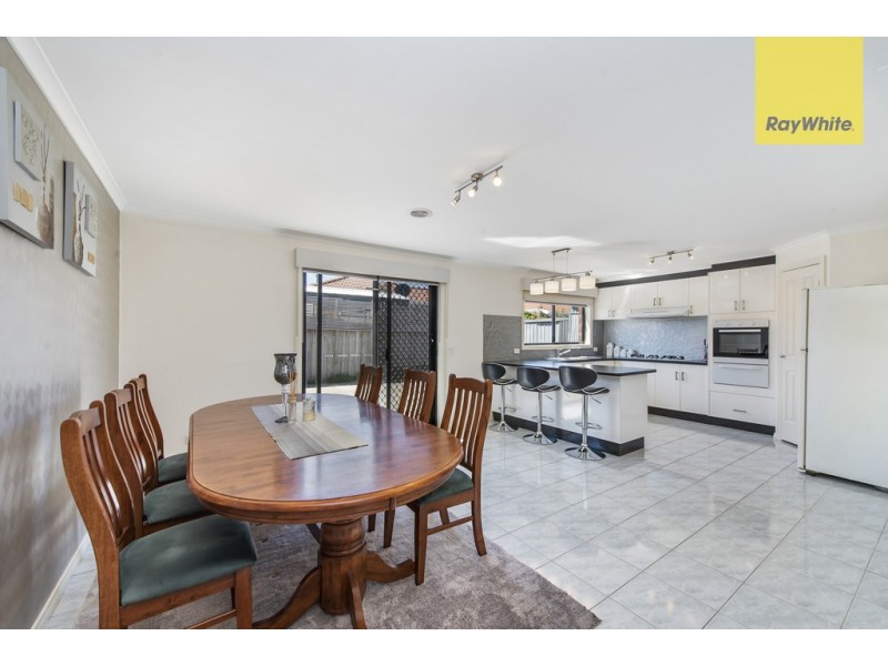 4 Marlock Way, Delahey VIC 3037