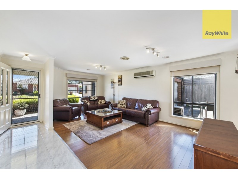 4 Marlock Way, Delahey VIC 3037