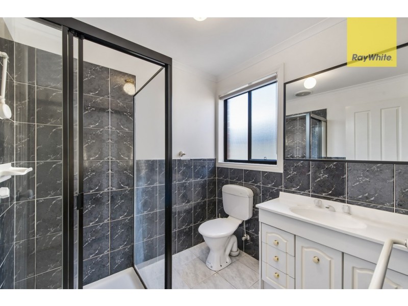 4 Marlock Way, Delahey VIC 3037