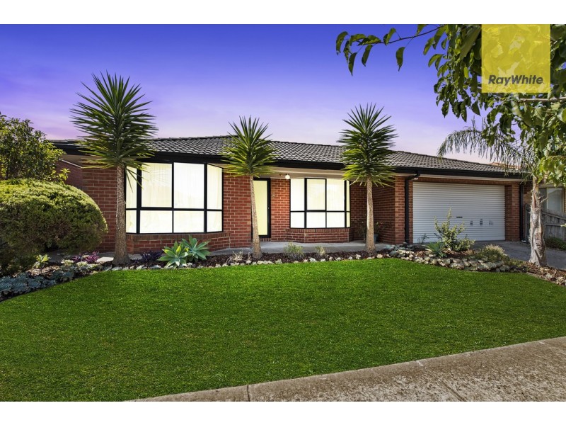 6 Mankina Circuit, Delahey VIC 3037