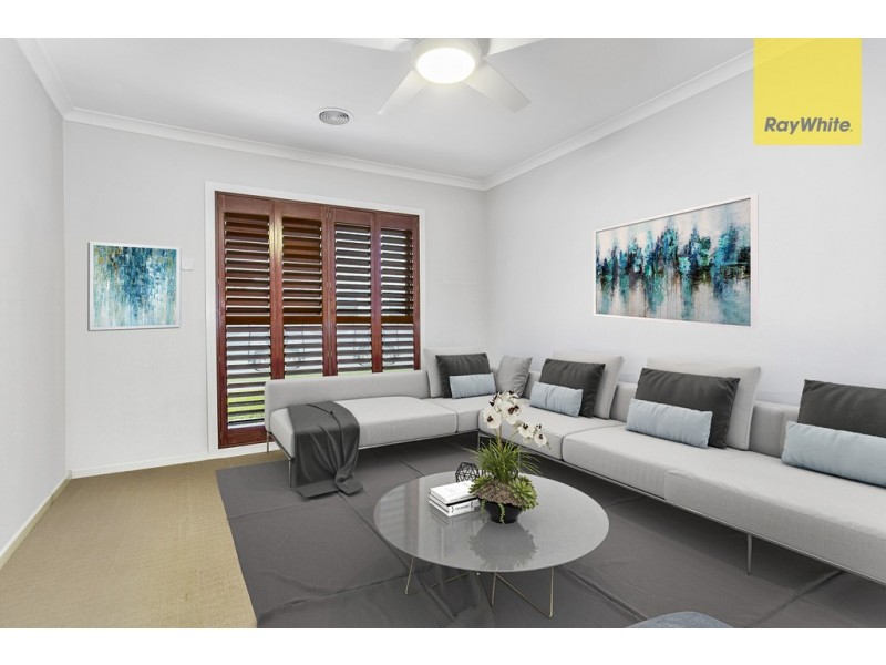 9 The Esplanade, Taylors Hill VIC 3037