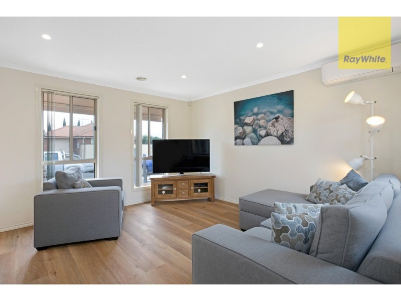 2/59 Jade Way, Hillside VIC 3037
