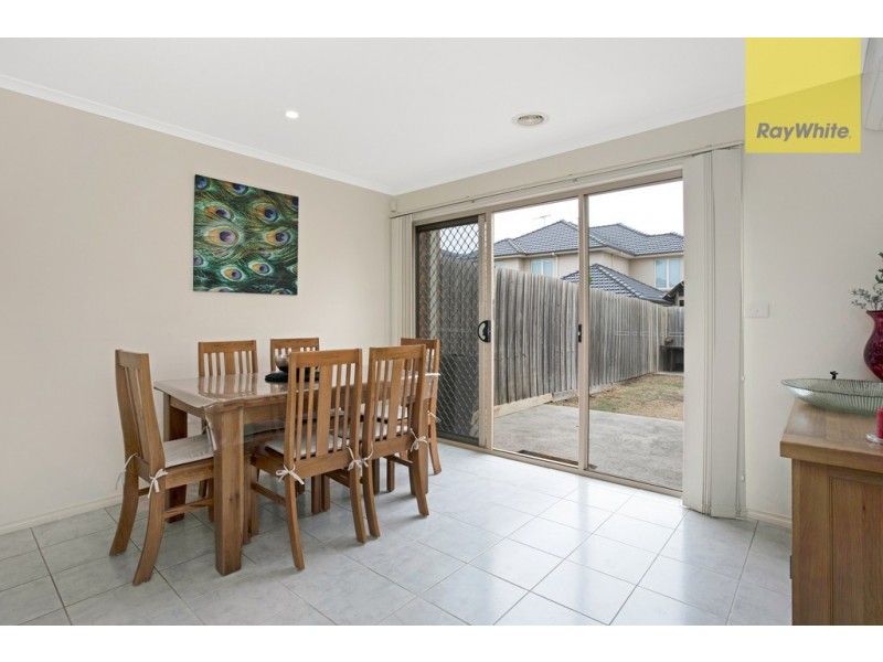 2/59 Jade Way, Hillside VIC 3037