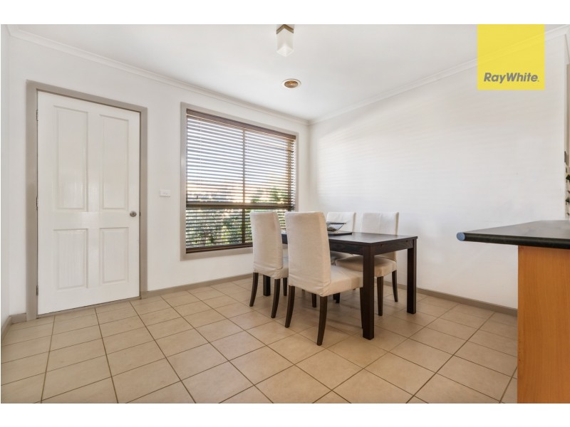 2/53 Victoria Road, Sydenham VIC 3037