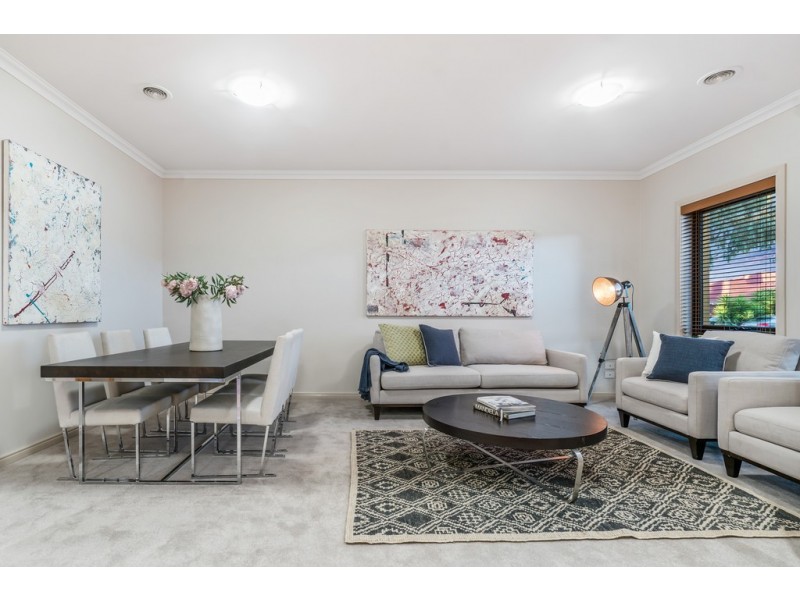 12 Buchan Court, Taylors Hill VIC 3037