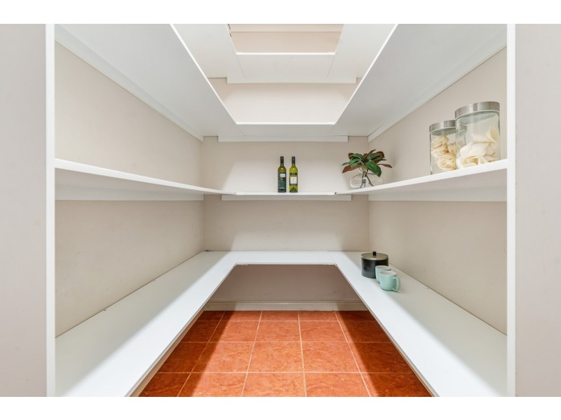 12 Buchan Court, Taylors Hill VIC 3037