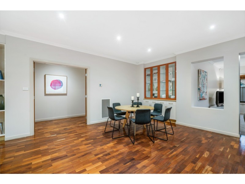 12 Buchan Court, Taylors Hill VIC 3037