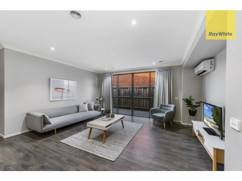 12 Balerno Way, Taylors Hill VIC 3037