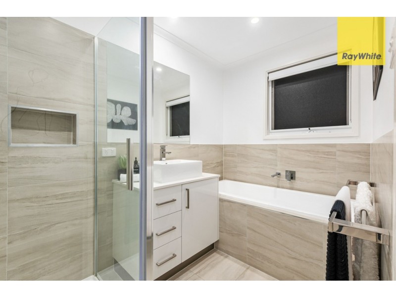 20 Lady Nelson Way, Taylors Lakes VIC 3038