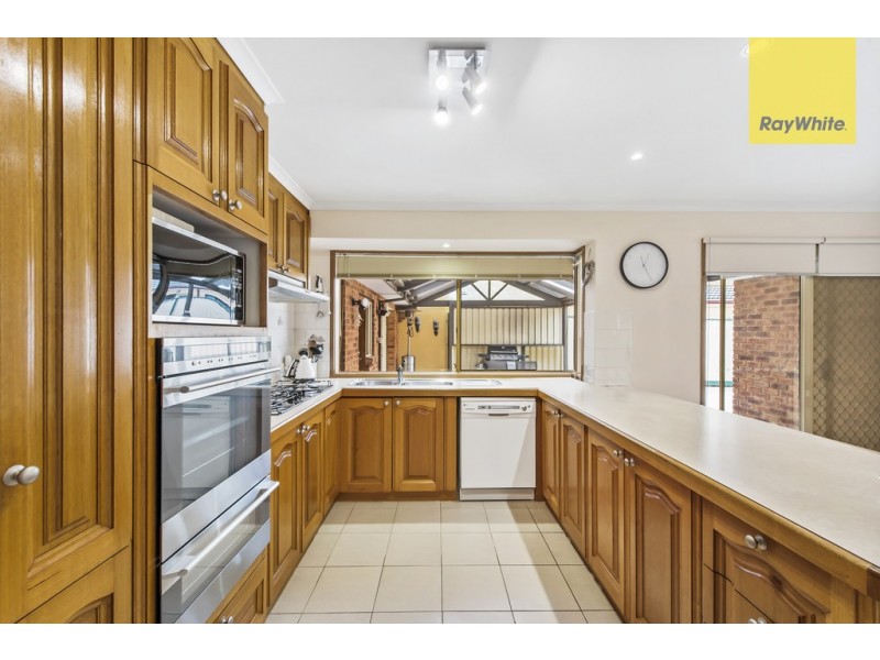 95 Delbridge Drive, Sydenham VIC 3037