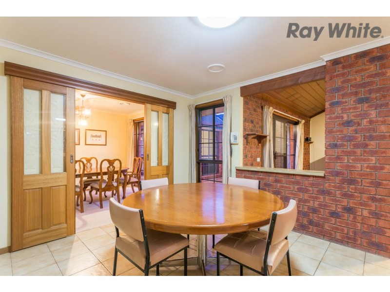 16 Constellation Court, Taylors Lakes VIC 3038