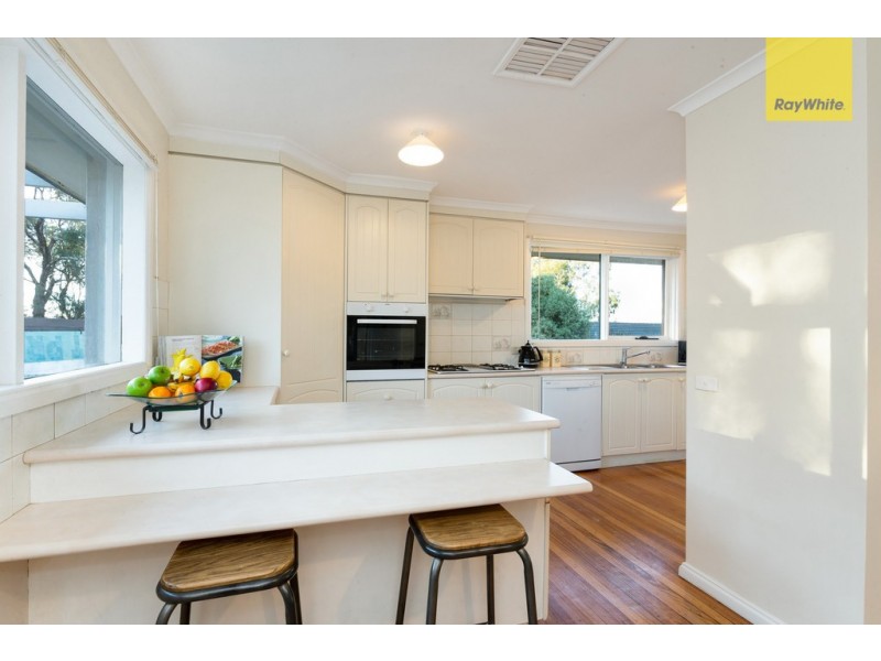 5 Cook Court, Sunbury VIC 3429