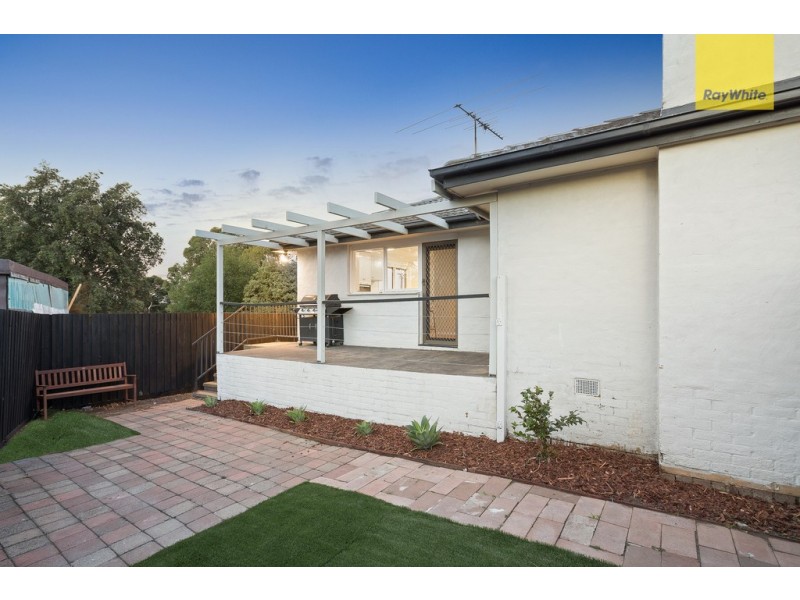 5 Cook Court, Sunbury VIC 3429