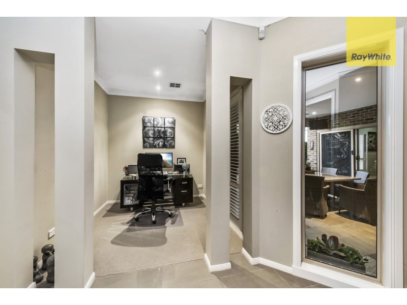 16 Kinetic Avenue, Hillside VIC 3037