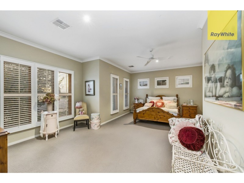 16 Kinetic Avenue, Hillside VIC 3037