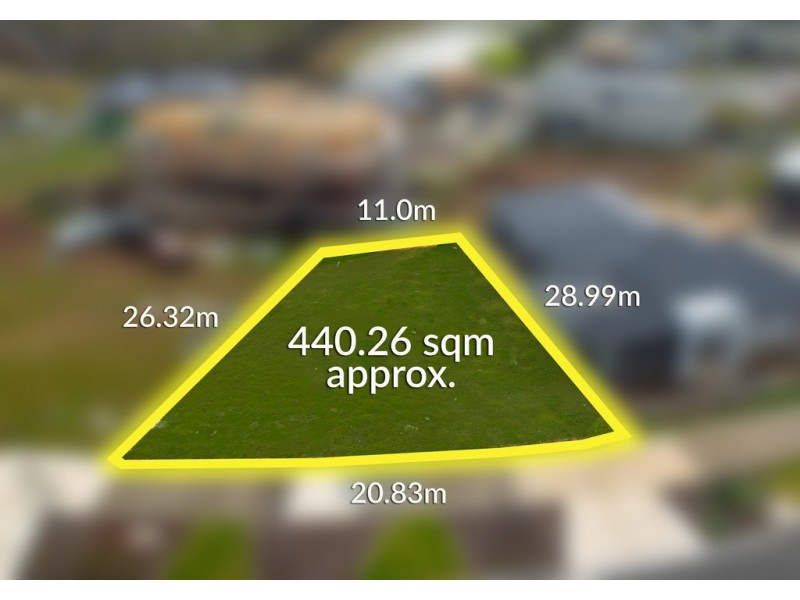 19 Valley Lake Boulevard, Keilor East VIC 3033