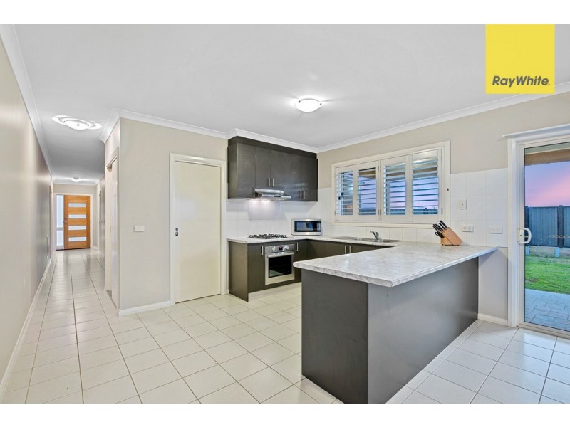 18 Kinetic Drive, Hillside VIC 3037