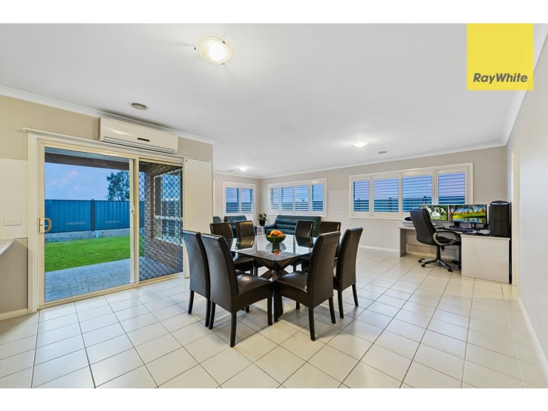 18 Kinetic Drive, Hillside VIC 3037