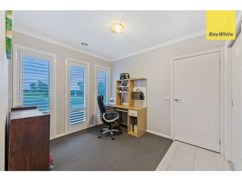 18 Kinetic Drive, Hillside VIC 3037