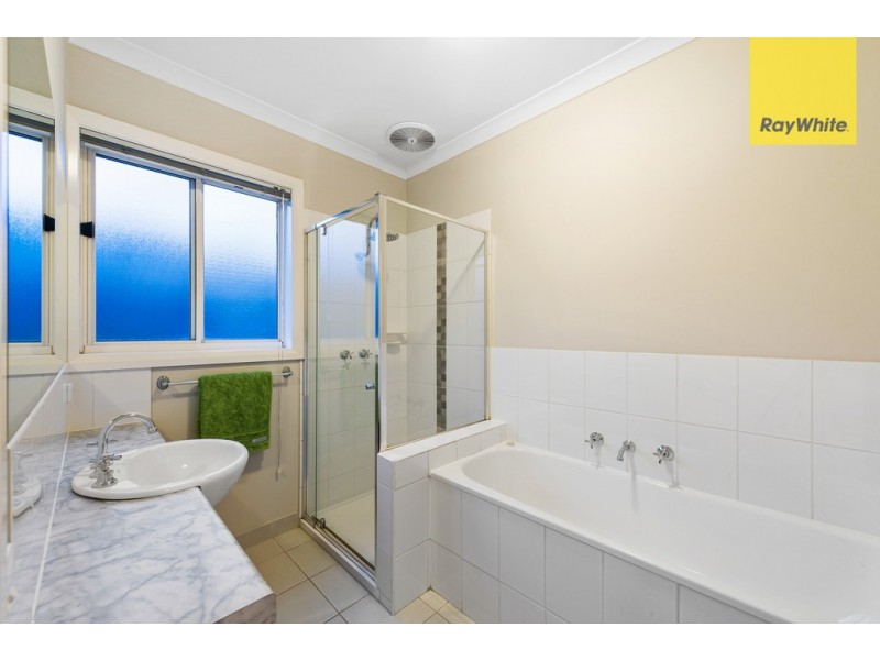 18 Kinetic Drive, Hillside VIC 3037