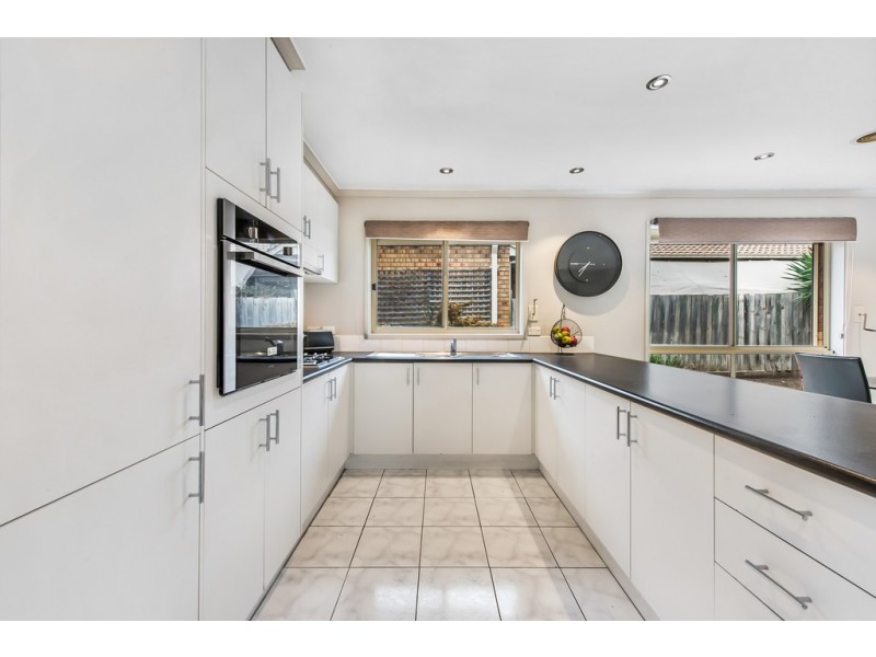 52 Hannah Avenue, Hillside VIC 3037