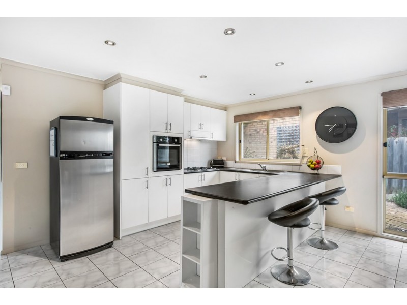 52 Hannah Avenue, Hillside VIC 3037