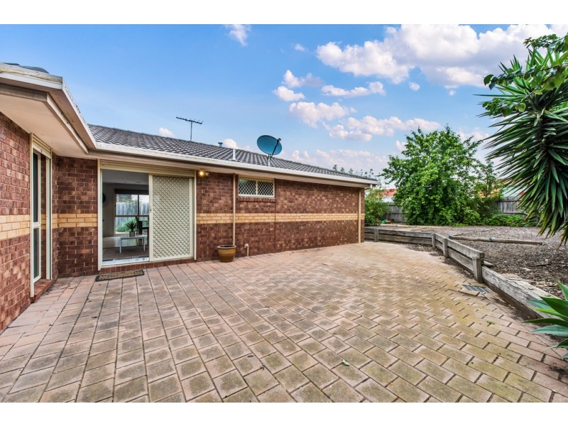 52 Hannah Avenue, Hillside VIC 3037