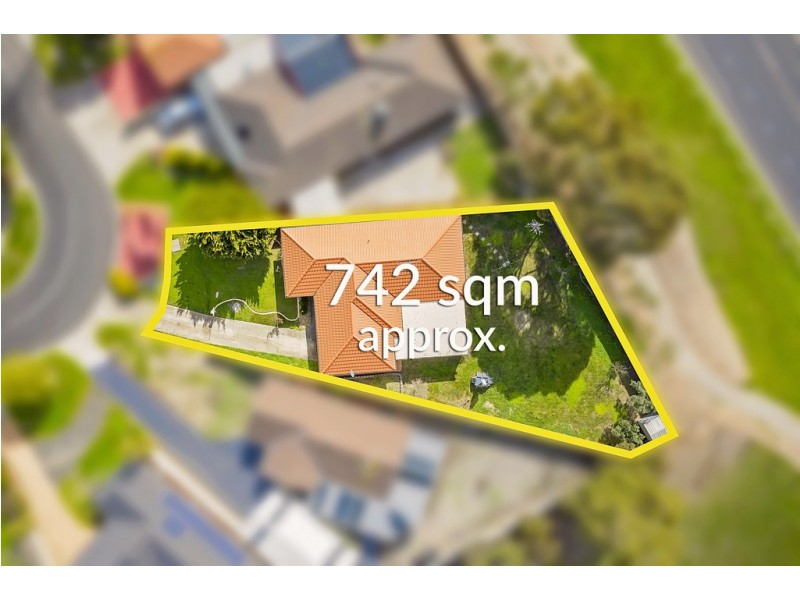 24 Dundee Way, Sydenham VIC 3037