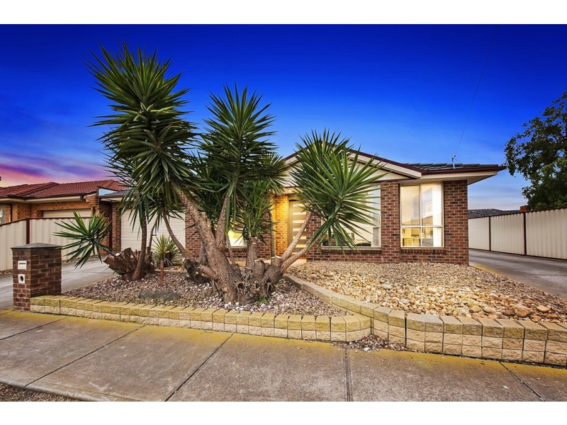 1/6 Egan Street, Deer Park VIC 3023