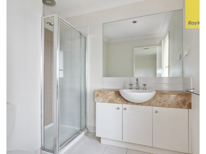 11a Wentworth Drive, Taylors Lakes VIC 3038