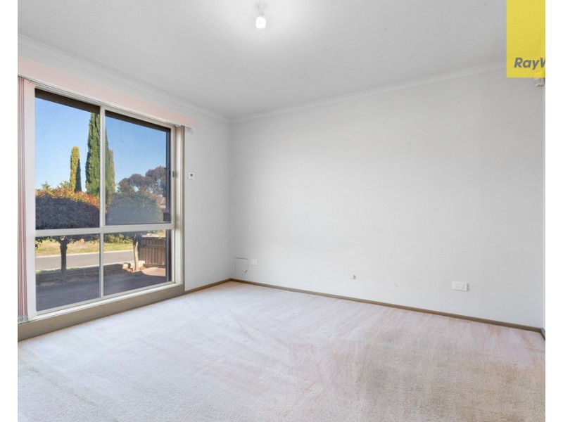 3 Oat Close, Delahey VIC 3037