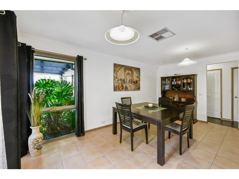 9 Cobb Junction, Sydenham VIC 3037