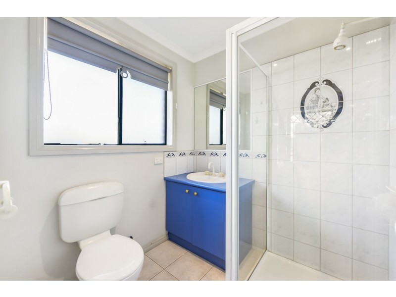 71 Goldsmith Avenue, Delahey VIC 3037